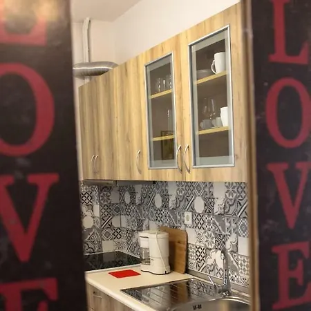 Vasileia' S Brand New House *